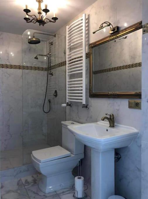 Widok Na Rynek Apartment Wroclaw Bagian luar foto