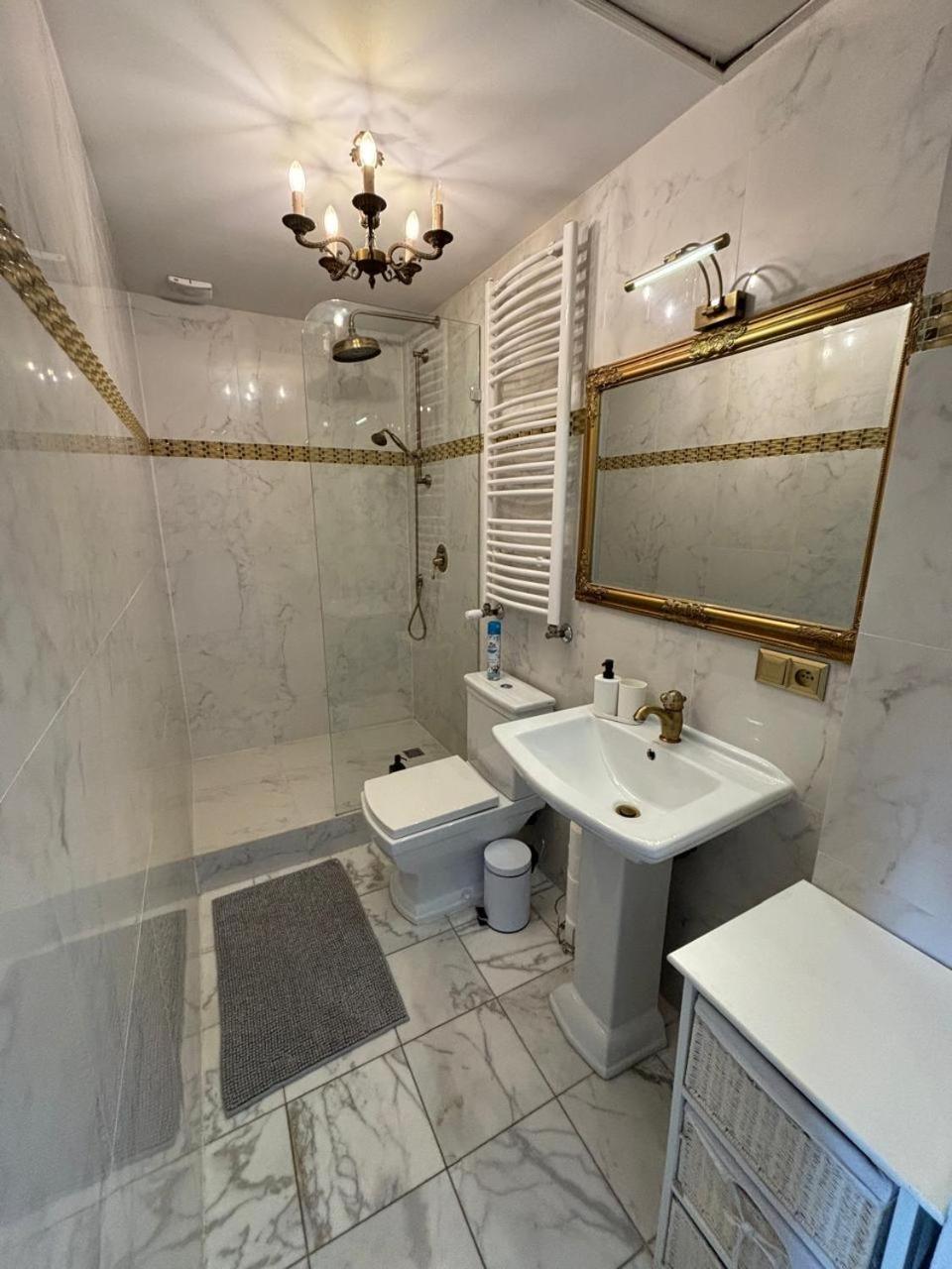 Widok Na Rynek Apartment Wroclaw Bagian luar foto