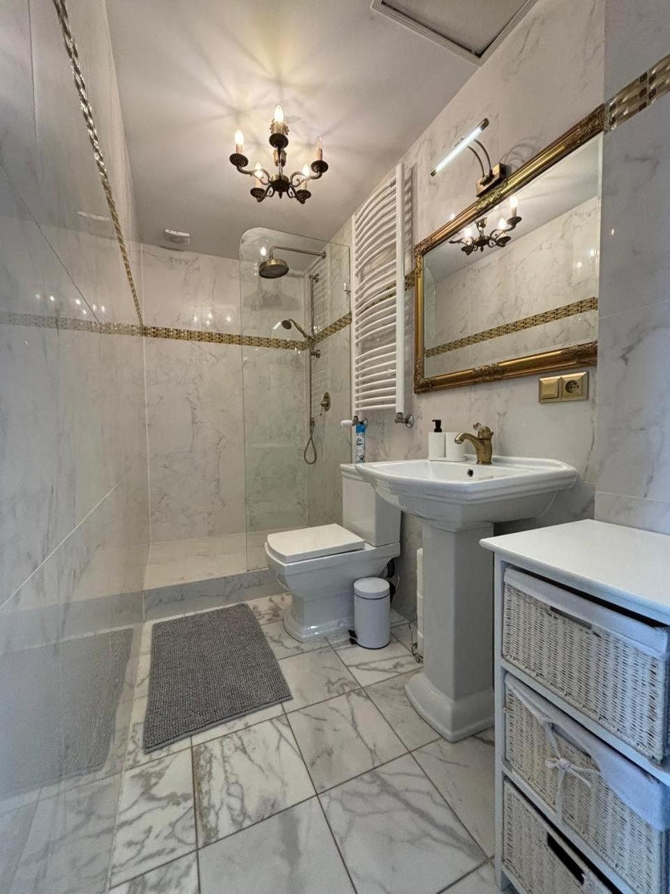 Widok Na Rynek Apartment Wroclaw Bagian luar foto