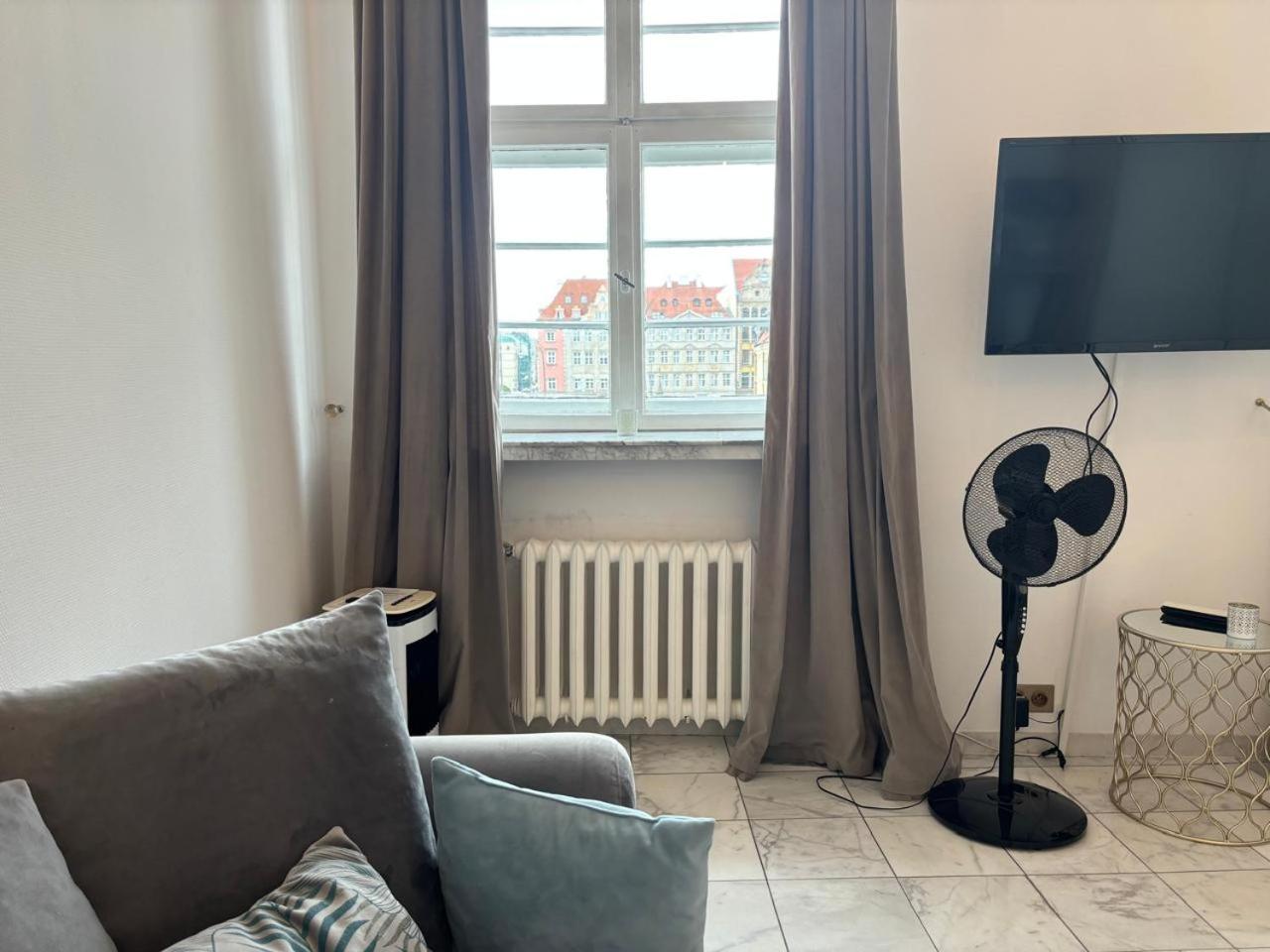 Widok Na Rynek Apartment Wroclaw Bagian luar foto